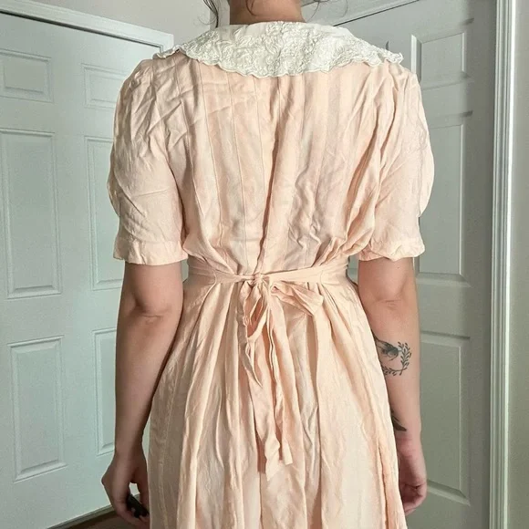 Vintage Grunge 90's Sarah Elizabeth Blush Dress with White Lace Collar - Picture 4 of 8